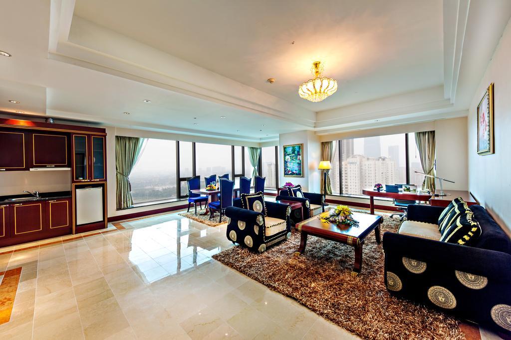 Grand Plaza Hotel Hanoi Exterior photo